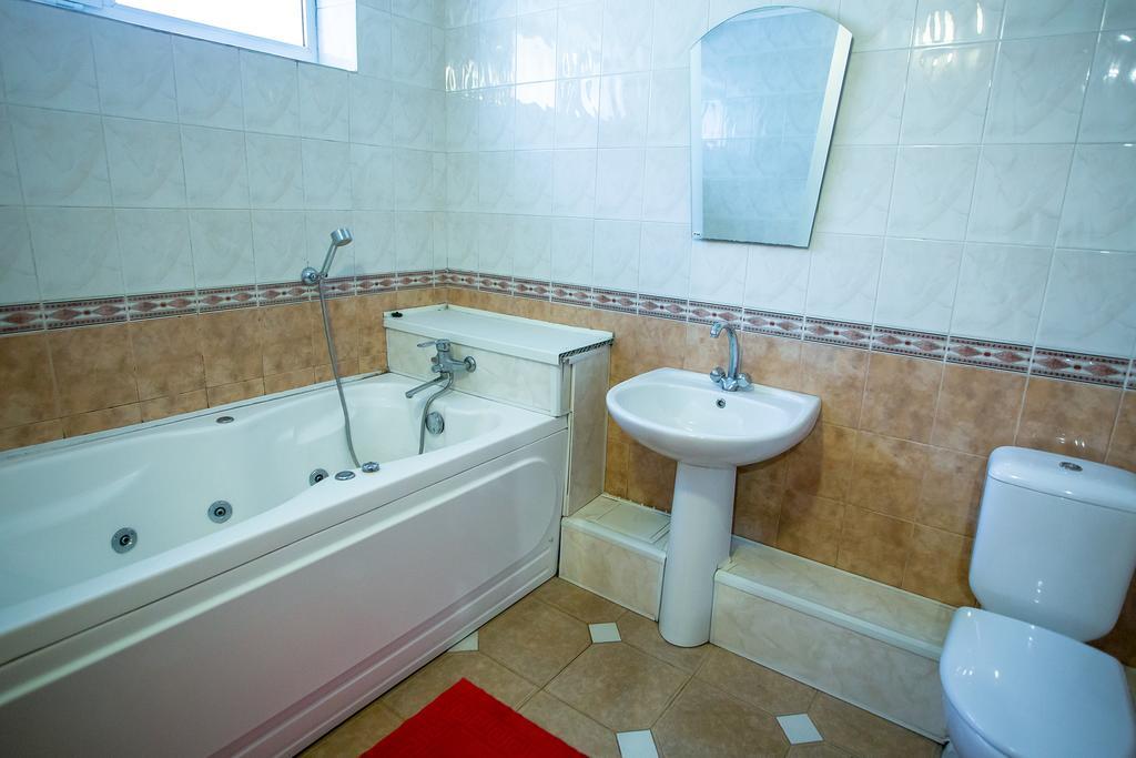 Premium Hotel Izmajil Kültér fotó