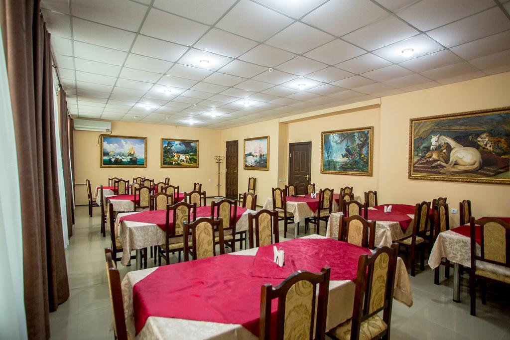 Premium Hotel Izmajil Kültér fotó