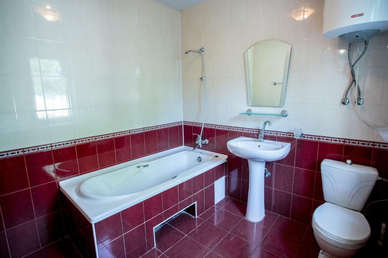 Premium Hotel Izmajil Kültér fotó